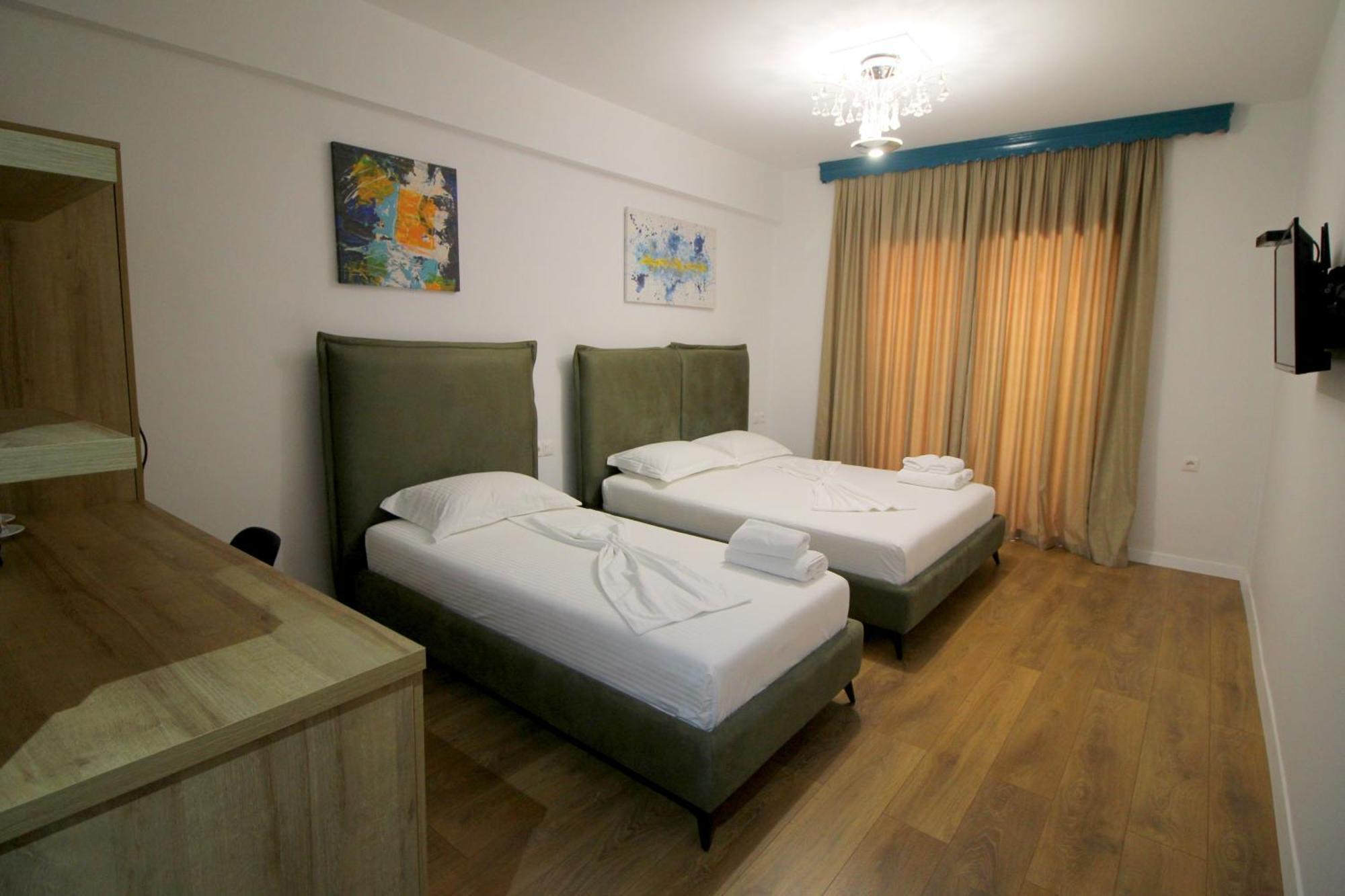 Ortus Rooms Sarande Exterior photo